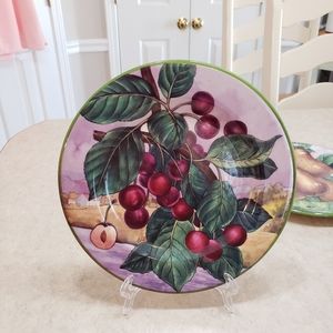 4 hand decorated in Italy plates